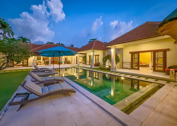 Vara Managed By Bugis * Seminyak (Bali)