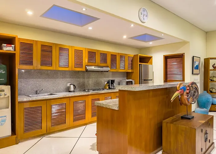Vara Managed By Bugis Villa