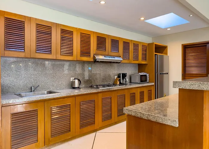 Vara Managed By Bugis Villa *